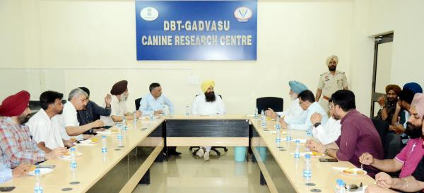 S. Gurmeet Singh Khudian charring meeting with officers of the varsity